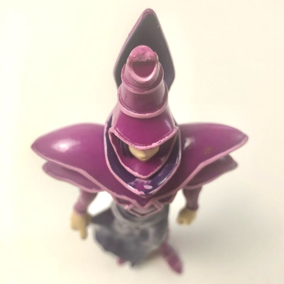 3/25$ - Vintage Yu-Gi-Oh! Dark Magician Figure Kazuki Takahashi - Picture 5 of 6